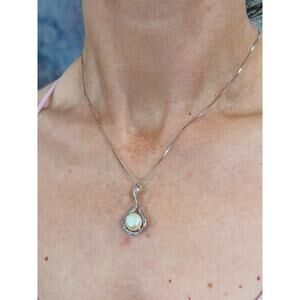 Sterling Silver Freshwater Pearl Modern Swirl Design Pendant 18 In 925 Box Chain